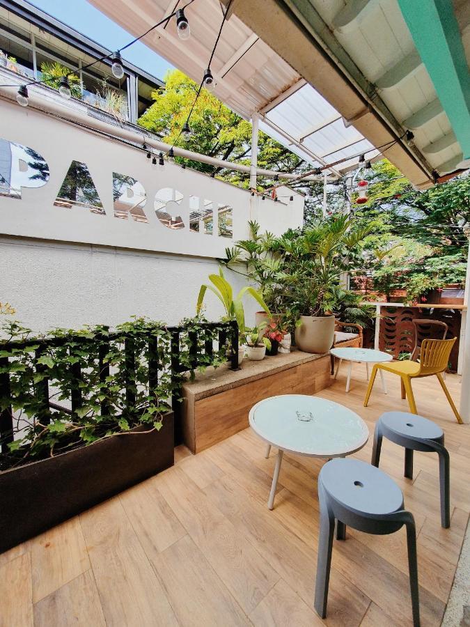 La Playa Hostel & Rooftop Medellín Extérieur photo