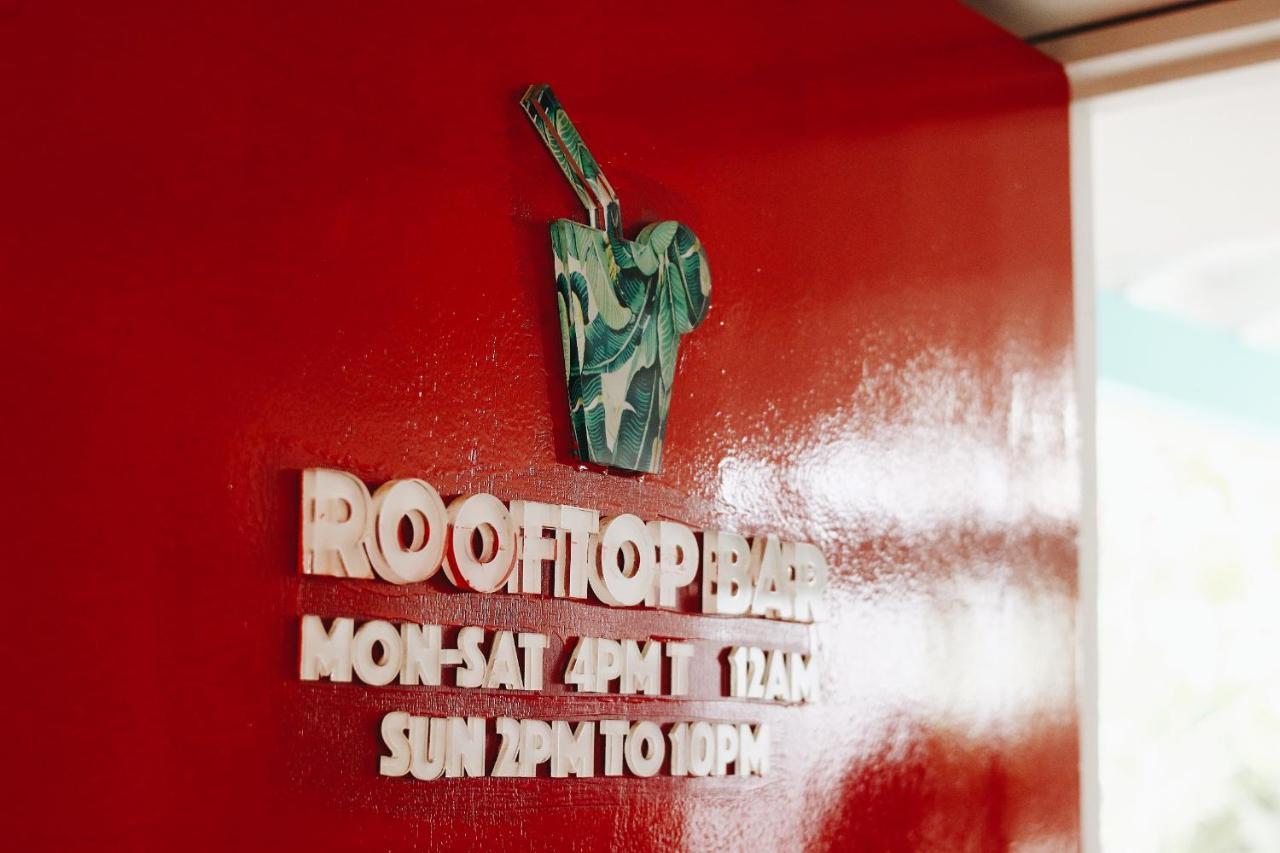 La Playa Hostel & Rooftop Medellín Extérieur photo